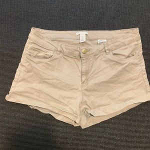 Khaki shorts
